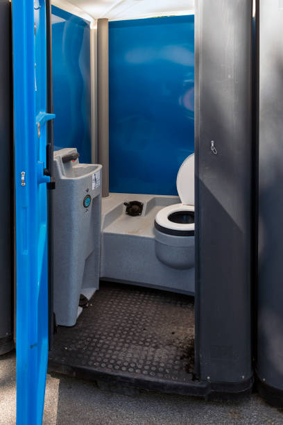 Best Portable toilet rental cost  in Madison, IN